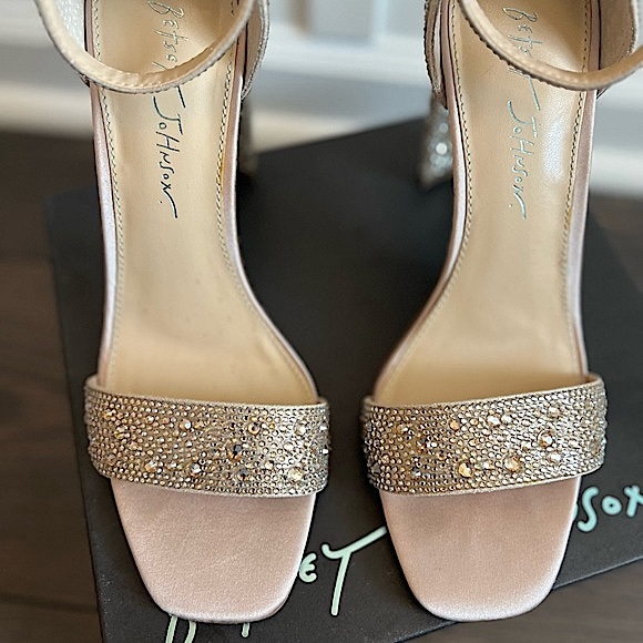 Betsey Johnson Heels - Picture 5 of 15